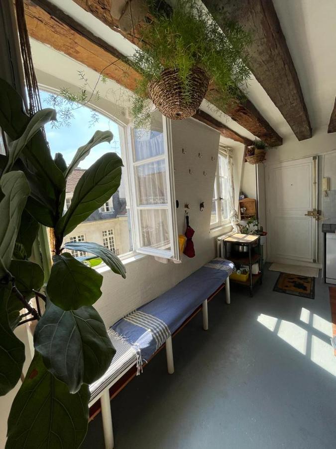 Apartment Maison Du Marais Paris